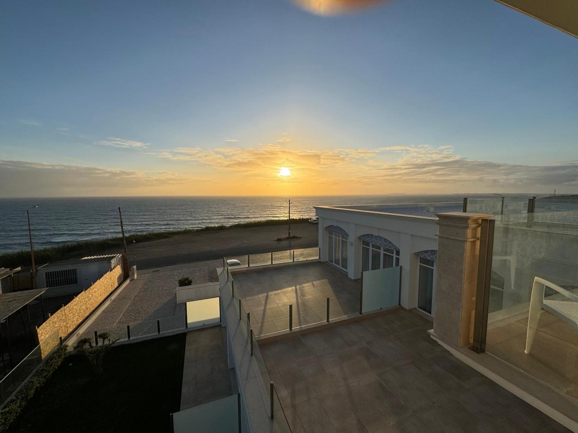 Ocean View Apartments Lourinhã Extérieur photo
