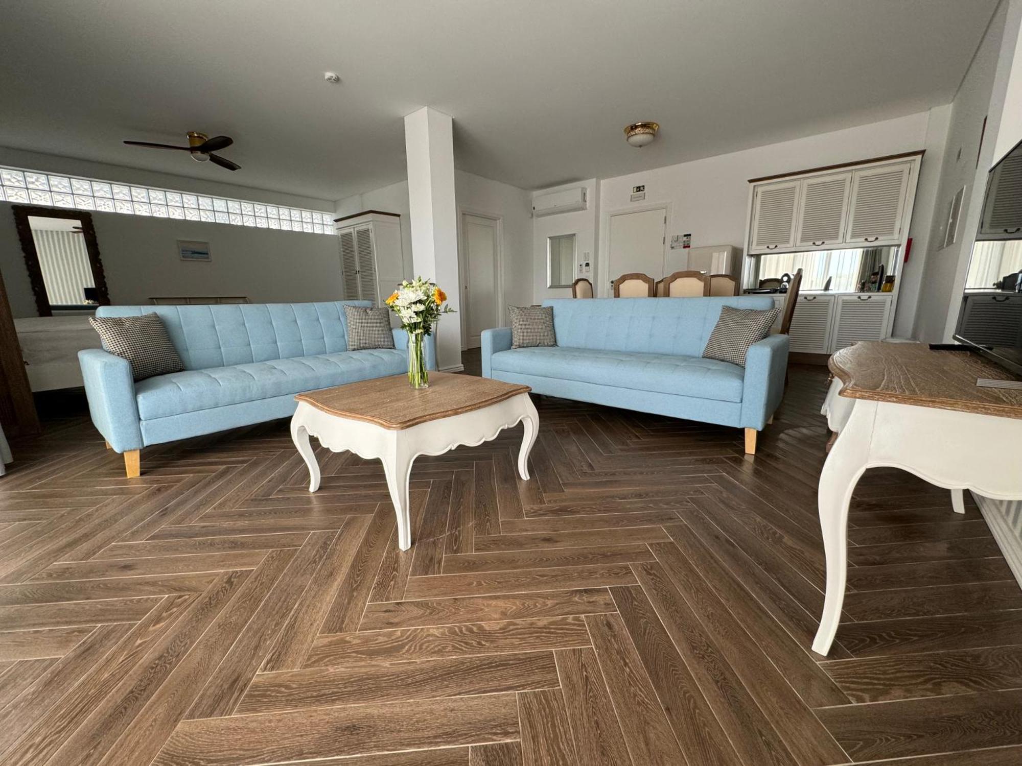 Ocean View Apartments Lourinhã Extérieur photo