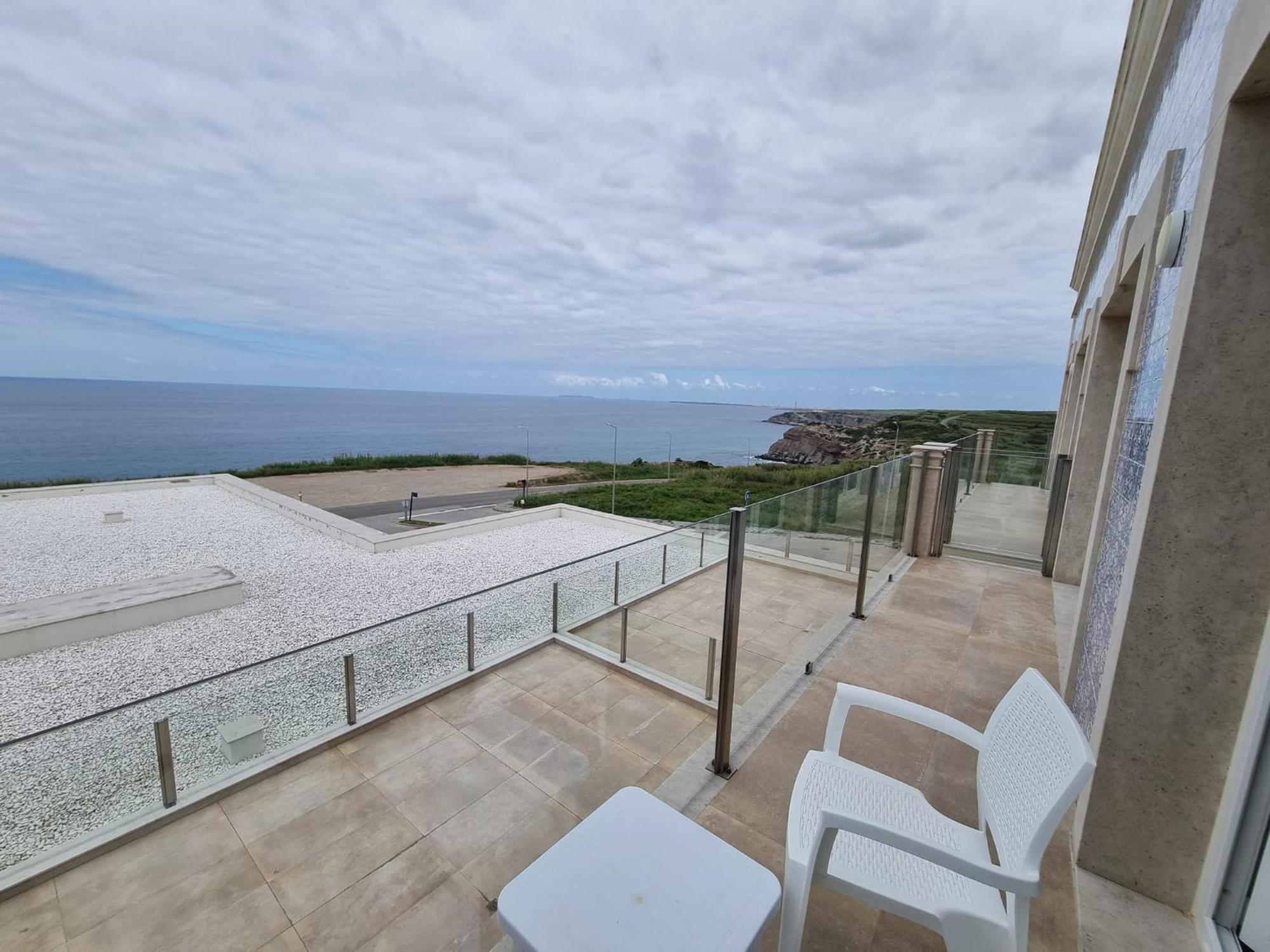 Ocean View Apartments Lourinhã Extérieur photo